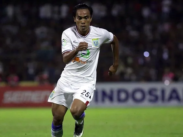 Jelang Pekan ke-14, Lini Belakang Persela Dapat Tambahan Amunisi