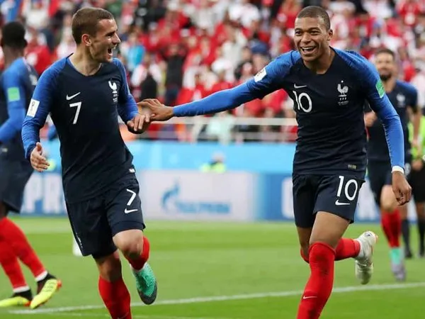 Oscar Tabarez Akui Waspadai Dua Bintang Prancis ini Pada Babak Perempat Final Nanti