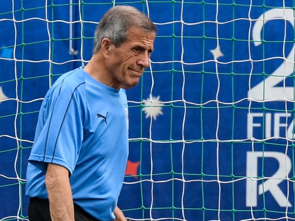 Oscar Tabarez Masih Rahasiakan Skuat Uruguay untuk Hadapi Prancis