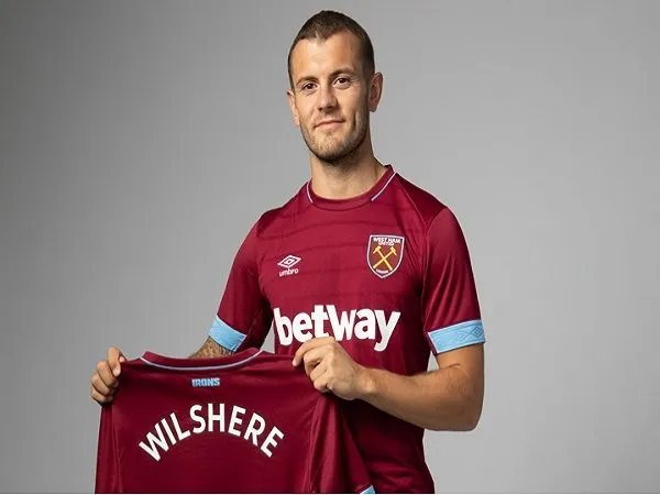 Gabung West Ham, Jack Wilshere Diberi Kontrak Tiga Tahun