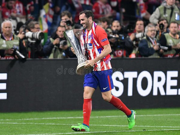 Lupakan Vida, Legenda Sarankan Liverpool Rekrut Kapten Atletico Madrid