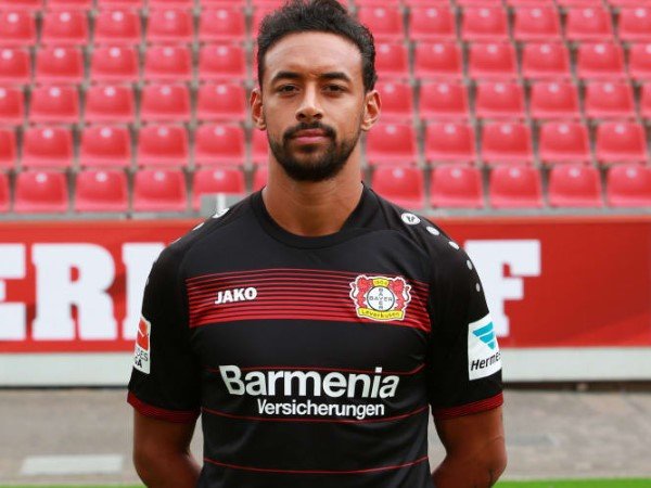 Usai Pingsan di Lapangan, Begini Kabar Terbaru dari Karim Bellarabi