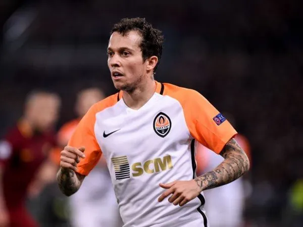 Gagal Dapatkan Golovin, Chelsea Lirik Winger Brasil Ini