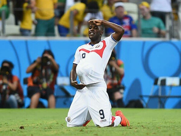 Joel Campbell Ragukan Masa Depannya dI Arsenal