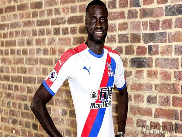 Crystal Palace Resmi Dapatkan Cheikhou Kouyate dari West Ham