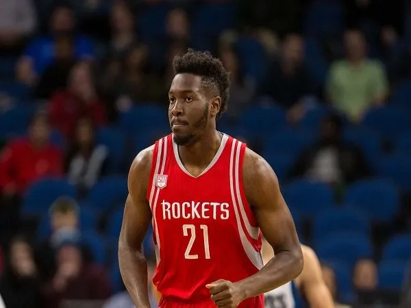 Houston Rockets Resmi Lepas Chinanu Onuaku ke Dallas Mavericks