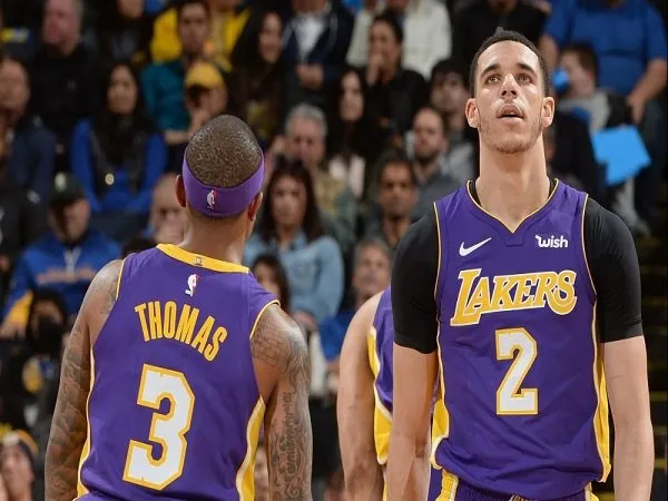 Meski Dikritik, Iasiah Thomas Tetap Sebut Lonzo Ball Pemain Spesial