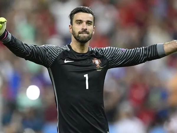 Sporting Ajukan Keluhan Ke FIFA Untuk Dapatkan Kompensasi Dari Pemain Mereka Yang Berhenti