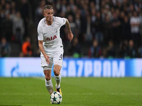 Manchester United Segera Amankan Transfer Alderweireld dalam 48 Jam