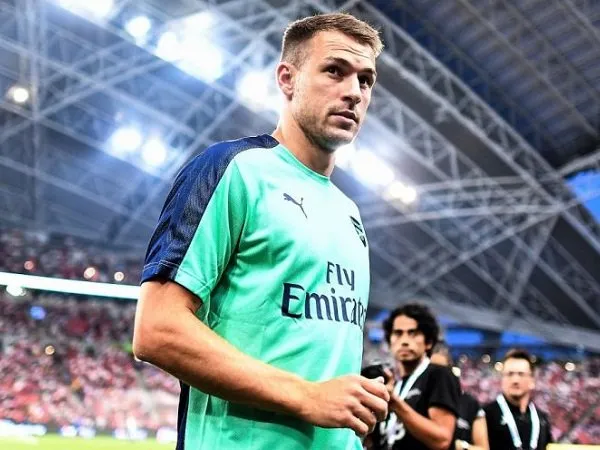 Liverpool Disarankan Salip Chelsea Dalam Perburuan Ramsey