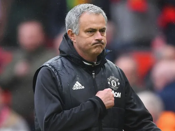 MU Pelit Belanja Pemain, Mourinho Dikabarkan Frustasi Berat