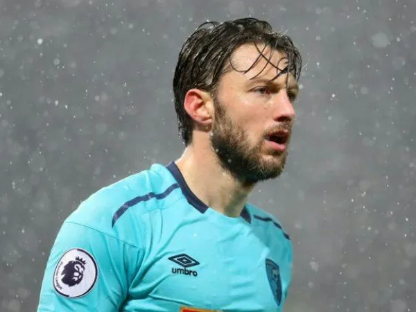 Howe Tak Rela Harry Arter Tinggalkan Bournemouth