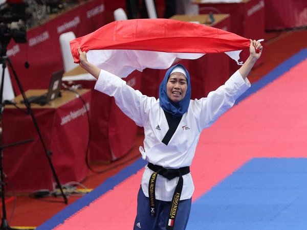 Rosmaniar Defia Sumbang Medali Emas Pertama Untuk Indonesia di Asian Games 2018