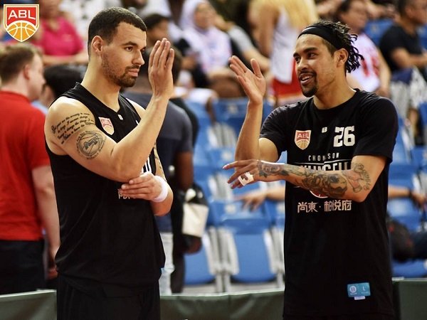 Macau Black Bears Perpanjang Kontrak Dua Pemain Asingnya