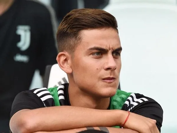 Kontra Parma, Allegri akan Cadangkan Dybala dan Douglas Costa Lagi?