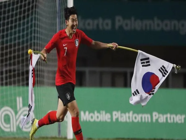 Reaksi Luar Biasa Son Heung-Min Usai Korea Selatan Raih Medali Emas