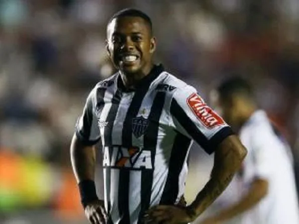 Robinho Beberkan Fakta Soal Transfernya Ke Milan dan Kegagalan Gabung Chelsea