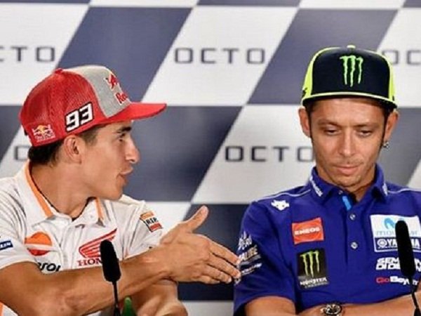 Kerap Berseteru dengan Marquez, Bos LCR Sindir Kedewasaan Rossi