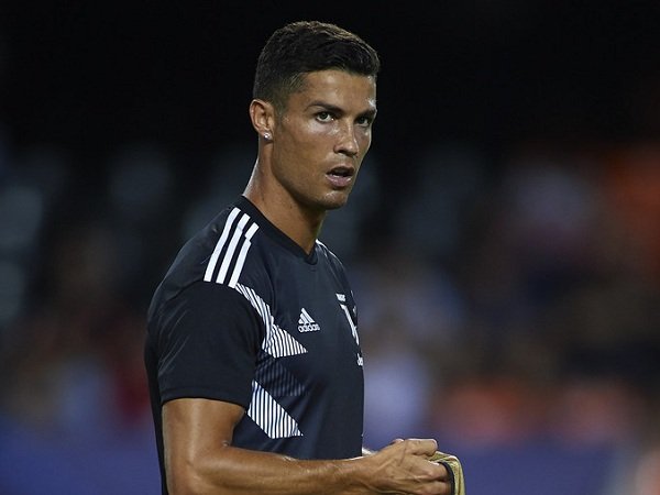 Mustahil Bagi Ronaldo dan Messi untuk Cetak 50 Gol di Serie A