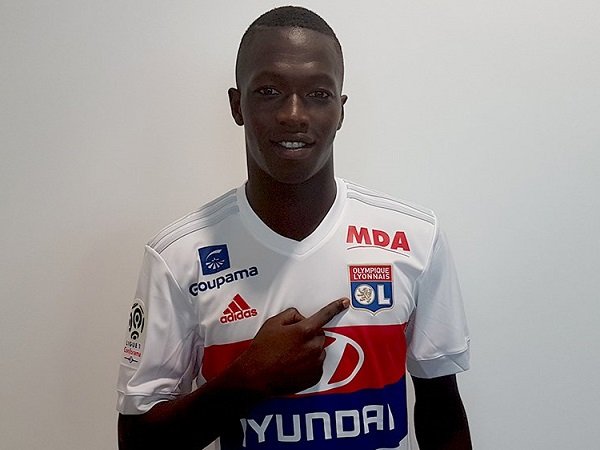 Pape Cheikh Diop Pilih Bela Spanyol