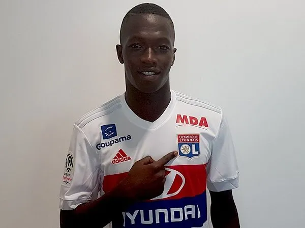 Pape Cheikh Diop Pilih Bela Spanyol