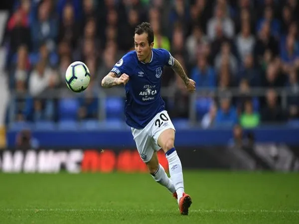 Bernard Ingin Berikan yang Terbaik Bagi Everton