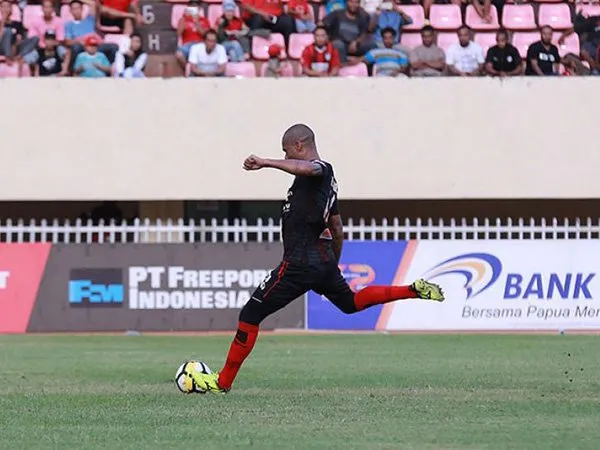 Oswaldo Lessa Belum Bisa Berjanji Banyak Untuk Persipura Jayapura