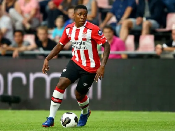 Tottenham Incar Bintang Muda PSV Eindhoven, Steven Bergwijn