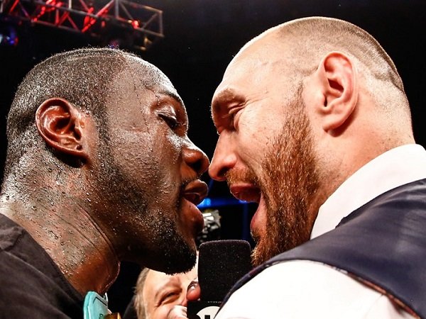 Deontay Wilder: Jika Mau Menang, Tyson Fury Butuh Paman Peter