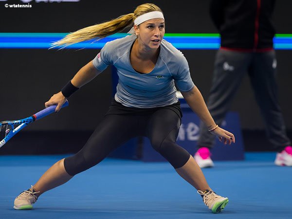 Kewalahan Dengan Dominika Cibulkova, Sloane Stephens Angkat Koper Dari Beijing