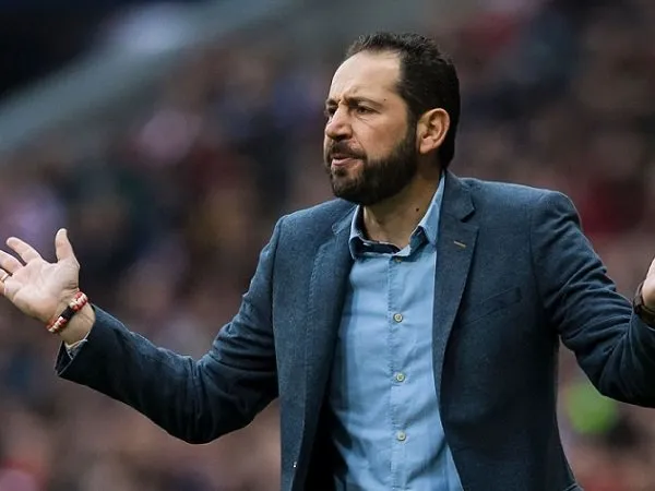 Sevilla di Puncak, Machin Ingatkan Tim Tidak Vertigo