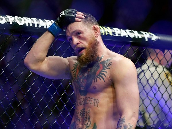 Kalah Dari Khabib, Pelatih Bantah Kemampuan McGregor Menurun