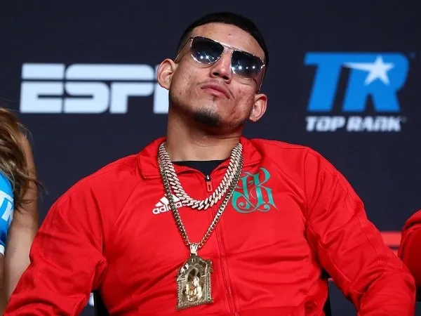 Benavidez: Peluru Tak Bisa Hentikan Saya, Crawford Juga