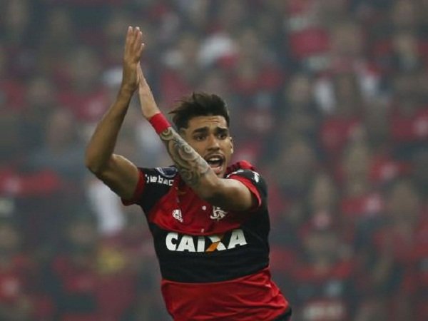 Pelatih Flamengo Yakin Rekrutan Anyar Milan Mampu Samai Kaka