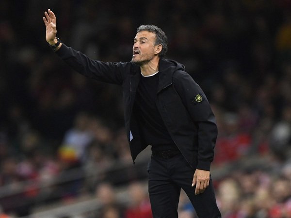 Bartra Klaim Luis Enrique Telah Berikan Ketenangan pada Timnas Spanyol