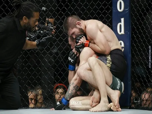 Ternyata! Khabib Sudah Prediksikan McGregor Akan Kalah Sebelum Duel
