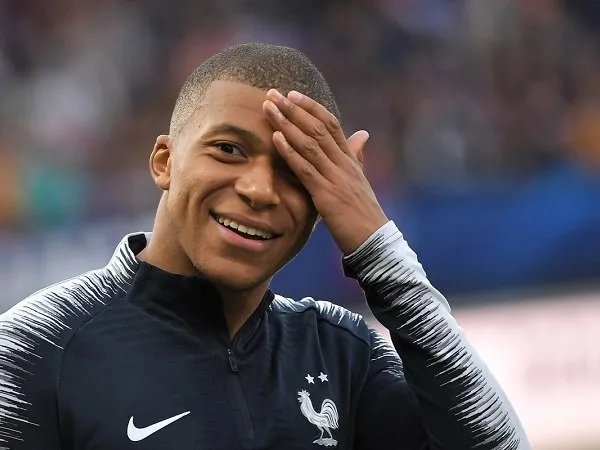 Matuidi Sebut Mbappe Miliki Segala yang Dibutuhkan untuk Raih Ballon d'Or