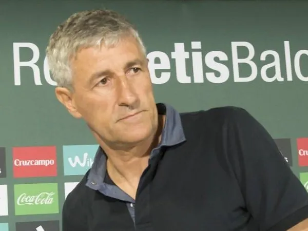 Pelatih Betis Akui Hobi Bermain Catur Mempengaruhi Strateginya