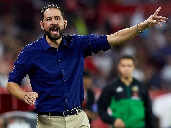 Machin Tegaskan Sevilla Incar Kemenangan Ketika Sambangi Kandang Barcelona