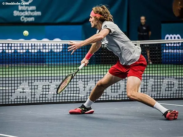 Stefanos Tsitsipas dan John Isner Siap Berlaga Di Semifinal Stockholm Open