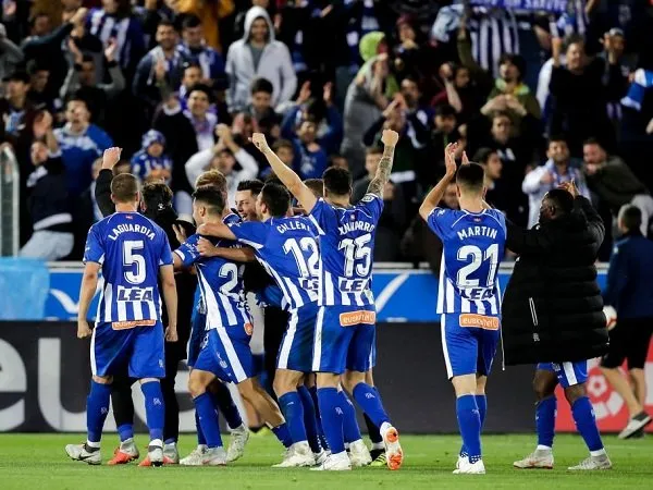 Duduk di Urutan Kedua, Alaves Hanya Ingin Bertahan di La Liga