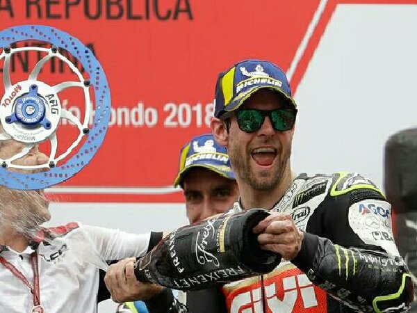 Wow! Cruchlow Akui Sengaja Mengalah Demi Marquez Juara