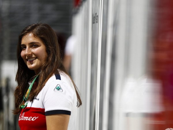 Titania Calderon Berkesempatan Menjajal Mobil F1 Sauber di Meksiko