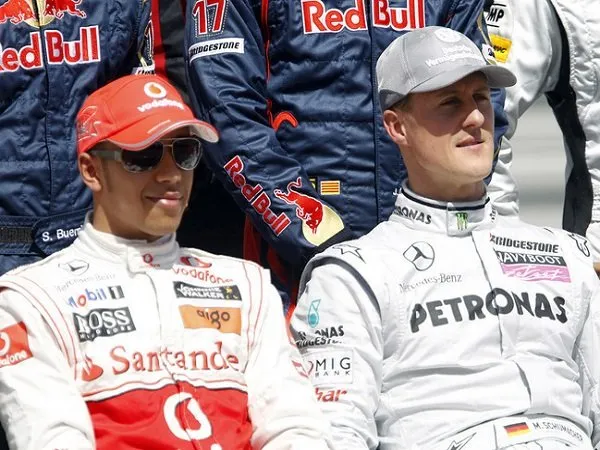 Amankan Titel Juara F1 Kelima, Nico Rosberg Sebut Hamilton Bisa Menyamai Rekor Schumacher