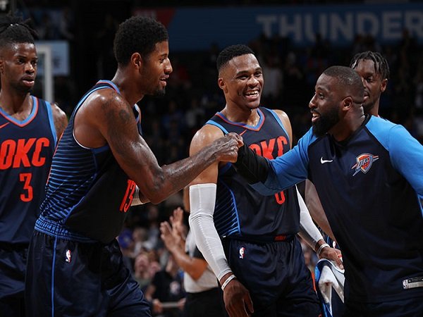 Kalahkan Suns, Thunder Petik Kemenangan Pertama Musim Ini