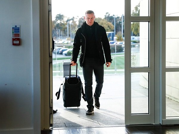Jelang Lawan USA, Rooney Tiba di St George Park