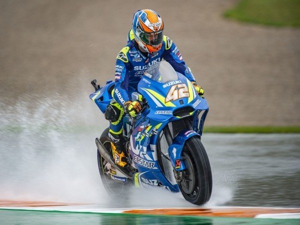 Raih Grid Terdepan di MotoGP Valencia, Saatnya Rins Rengkuh Gelar Bersama Suzuki