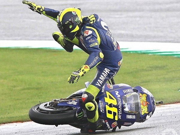 Alami Musim Nestapa, Tapi Rossi Tetap Perkasa di Mata Para Legenda