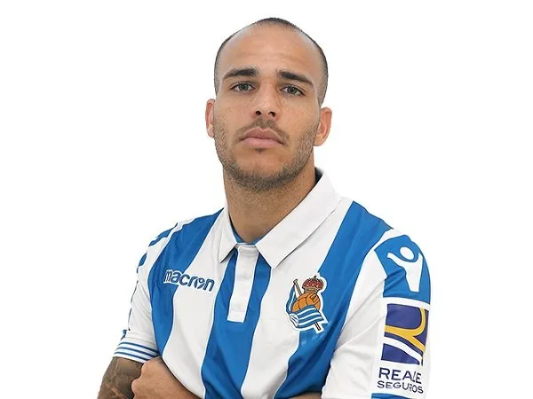 Sociedad Ingin Segera Kembalikan Sandro ke Everton