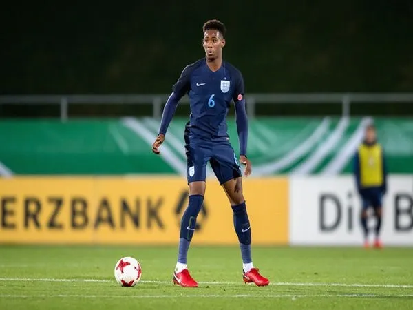 Ingin Pergi, Manuel Pellegrini Peringatkan Reece Oxford